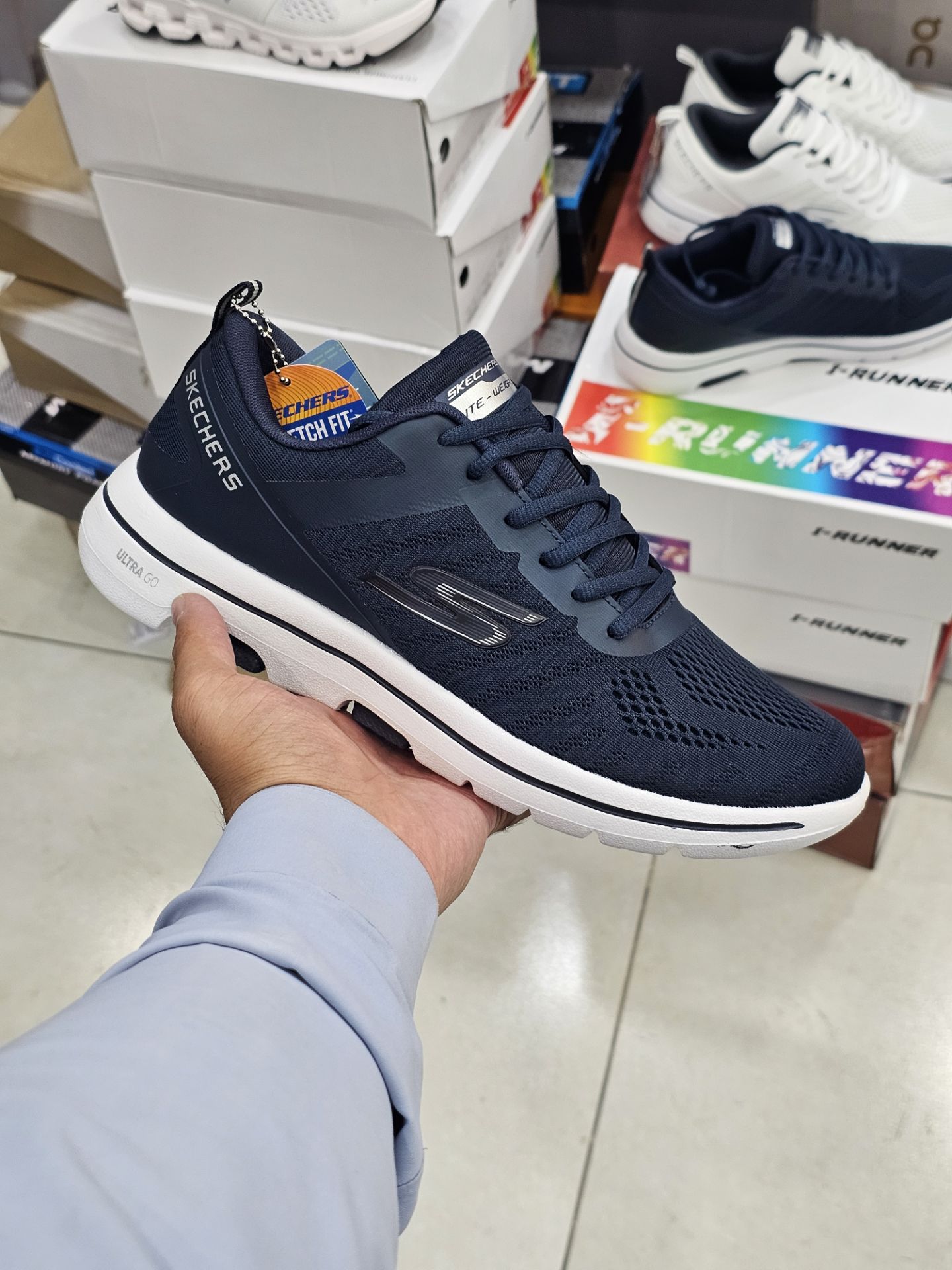 کتونی اسکیچرز اولترا گو کیفیت مستر - سایز 43 تا 48 - Skecher Ultras Go