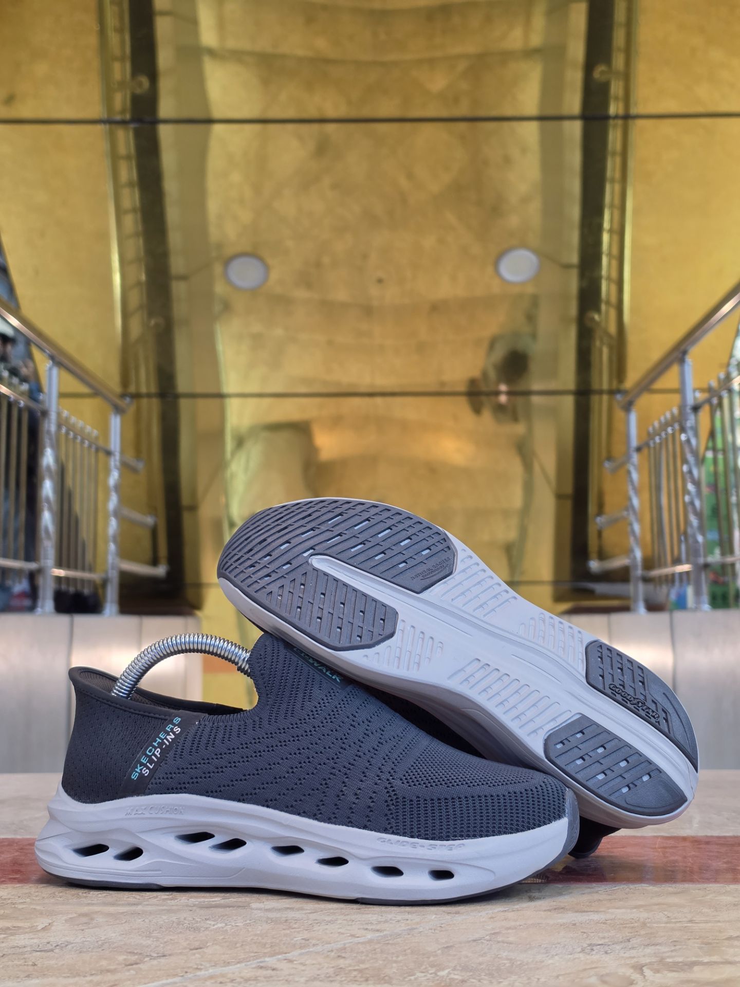 کتونی اسکیچرز گو واک بدون بند کیفیت مستر - سایز 40 تا 45 - Skechers Go Walk
