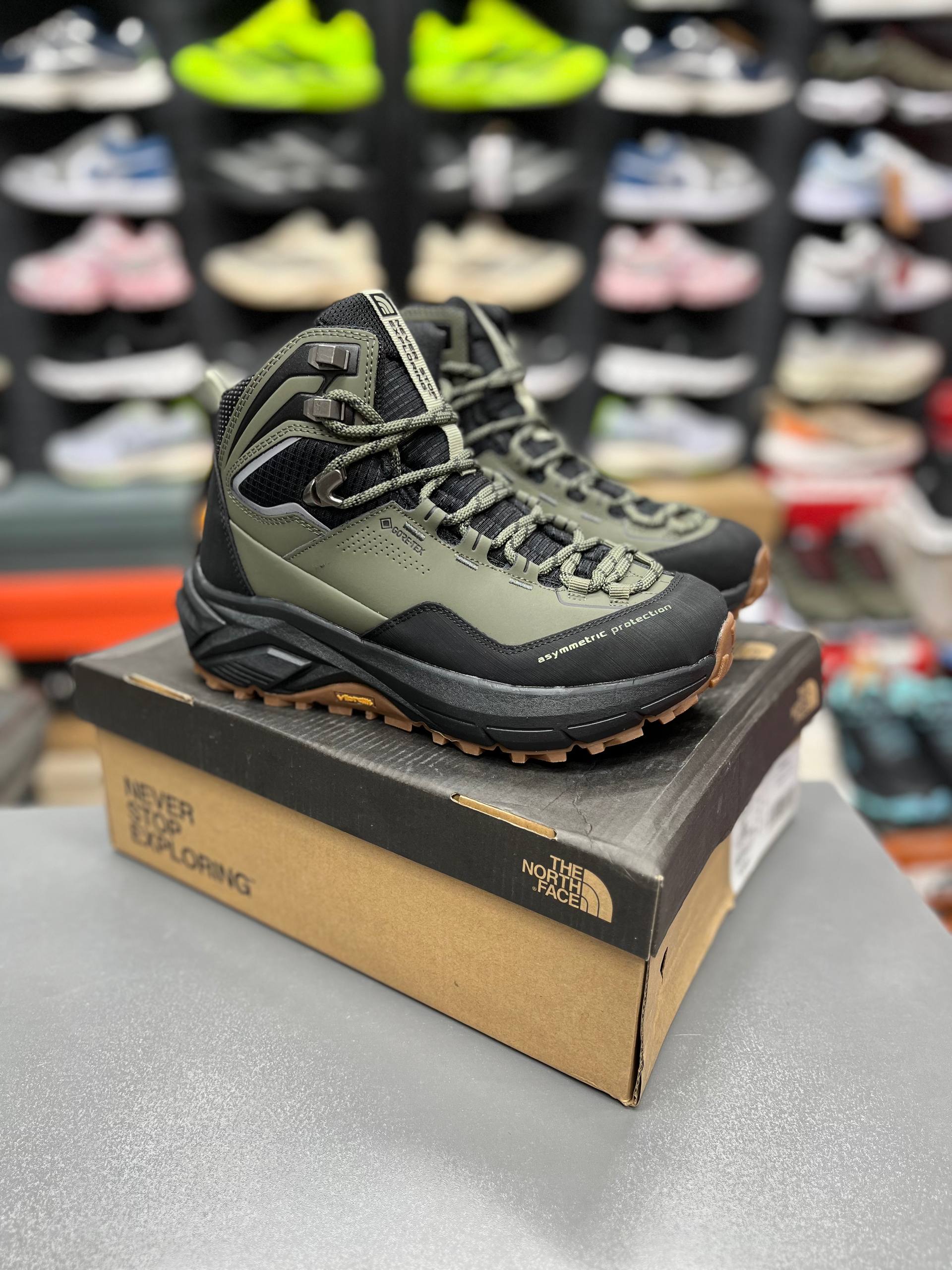 بوت نورث فیس کیفیت مستر - سایز 40 تا 45 - The North Face Boot