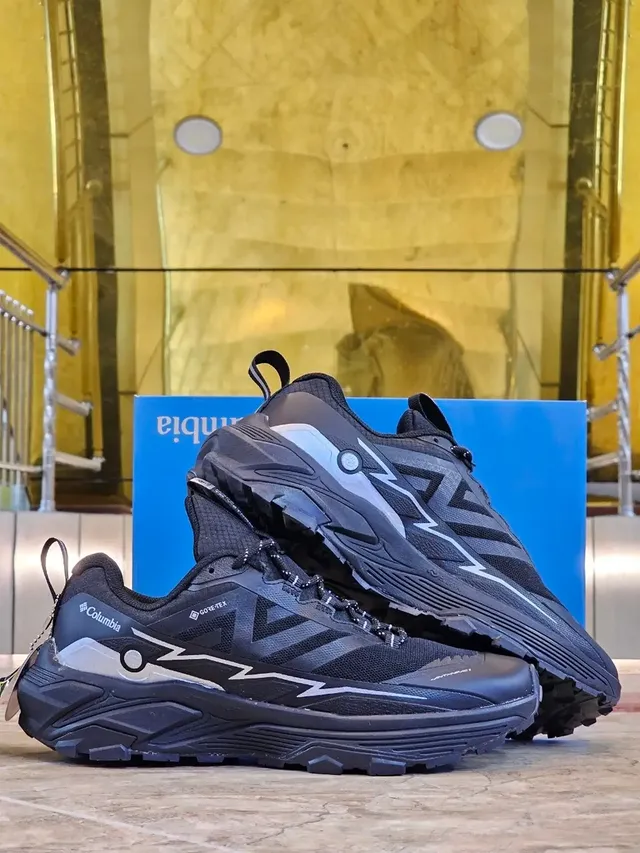 کتونی کلمبیا ضدآب مستر - سایز 40 تا 45 - Columbia GORE-TEX