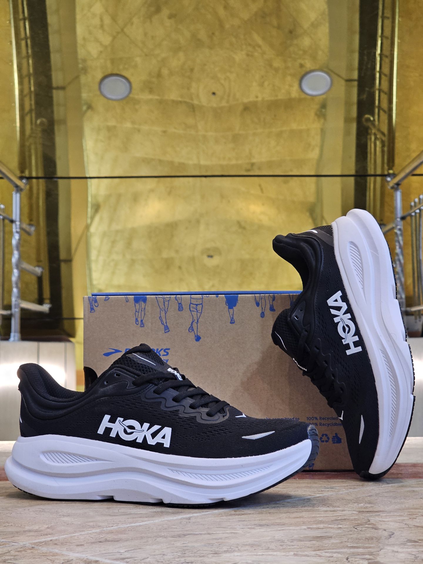 کتونی هوکا باندی 9 کیفیت مستر - سایز 40 تا 45 - Hoka Bondi 9