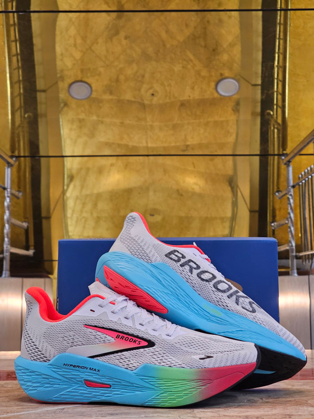 کتونی بروکس هایپریون مکس کیفیت مستر - سایز 40 تا 45 - Brooks Hyperion Max