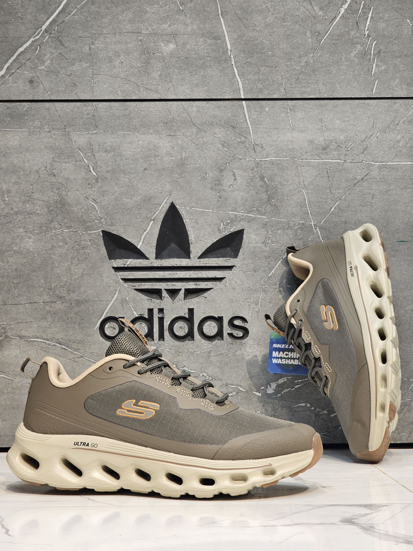 کتونی اسکیچرز اولترا گو کیفیت مستر - سایز 40 تا 45 - Skecher Ultras Go