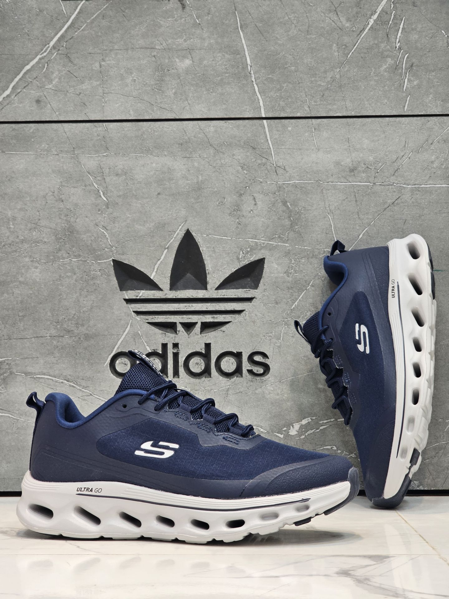 کتونی اسکیچرز اولترا گو کیفیت مستر - سایز 40 تا 45 - Skecher Ultras Go