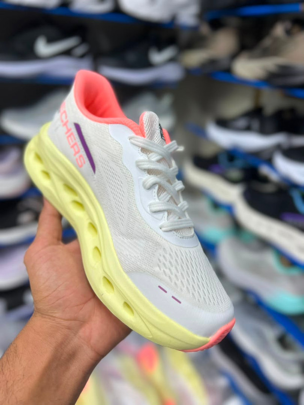 کتونی اسکیچرز گو ران کیفیت مستر - سایز 37 تا 40 - Skechers Go Run