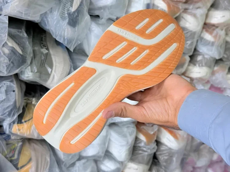 کتونی اسکیچرز اسلیپ اومو کیفیت مستر - سایز 40 تا 45 - Skechers Slip-ins Uomo
