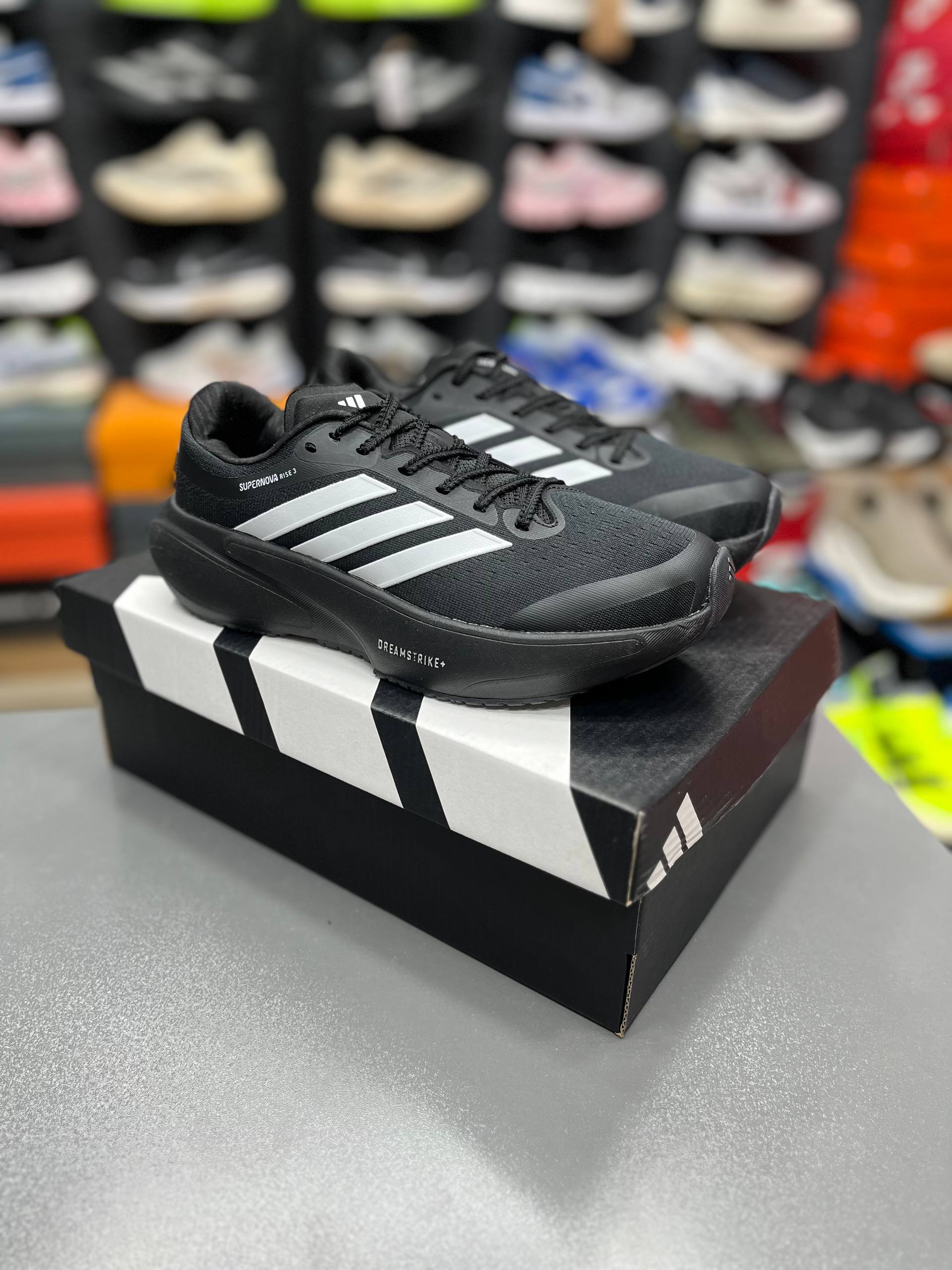 کتونی آدیداس سوپرنوا رایز 3 کیفیت مستر - سایز 40 تا 45 - Adidas Supernova Rise 3