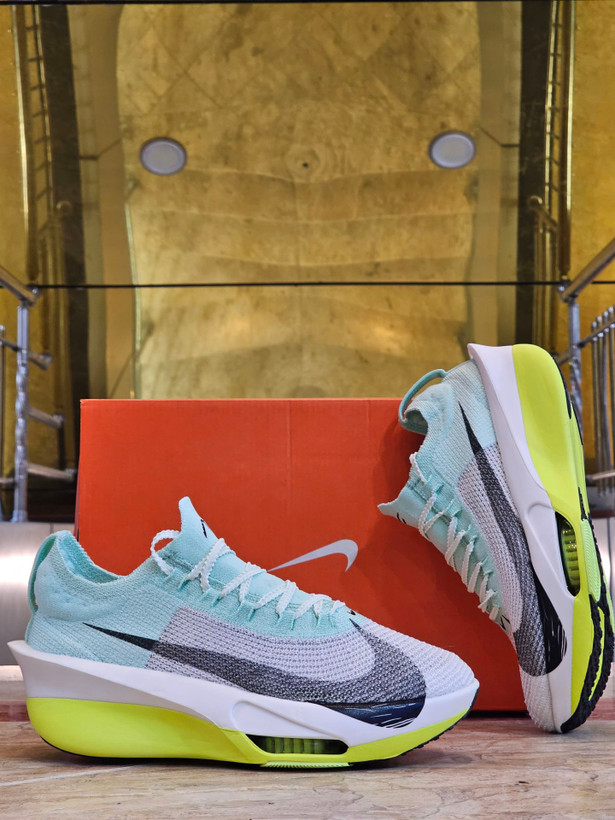 کتونی نایک آلفافلای 3 کیفیت مستر - سایز 40 تا 45 - Nike Alphafly 3